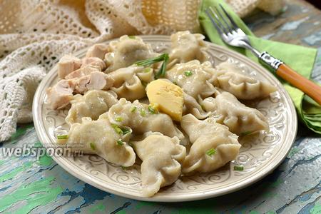 Фото рецепта Вареники с картофелем и курицей