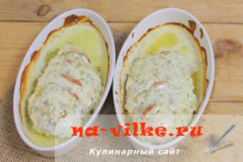 Куриное филе в сметане с чесноком в духовке. Ингредиенты: