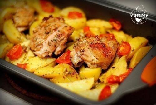 Баклажаны, фаршированные грибами и фаршем.