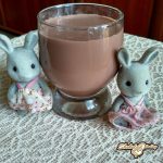 зайцы пьют какао