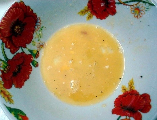 Вкусная жареная треска на сковороде: ТОП-10 рецептов с ФОТО, калорийность, как приготовить (филе, в кляре, в муке, с луком, стейк, с икрой, в яйце, в панировке) + 6 соусов