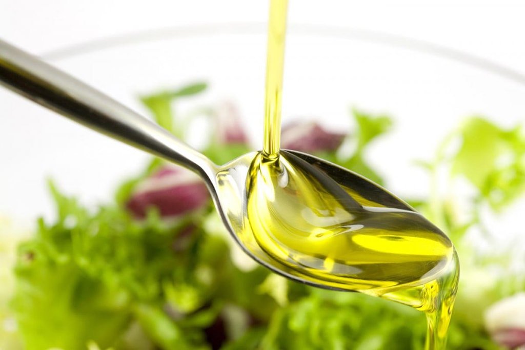 Оливковое масло для греческого салата