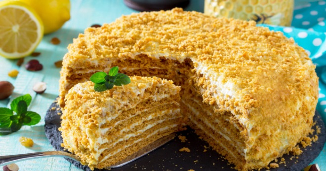Классический «Медовик» со сметаной – рецепты вкусного, нежного, аппетитного торта