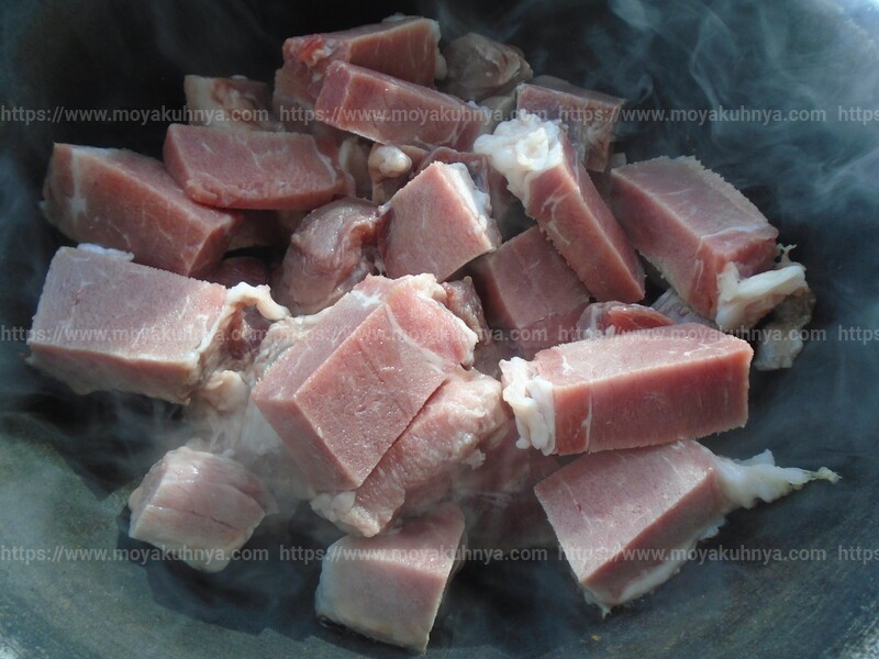 подлива из свинины