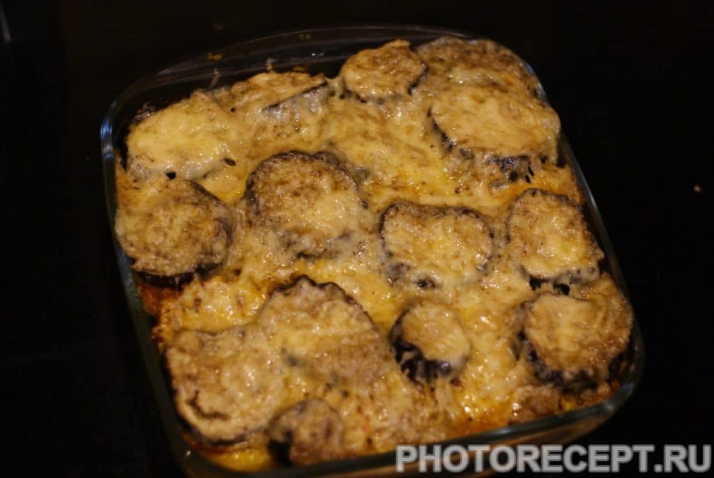 Фото рецепта - Запеченные баклажаны с картофелем и сыром - шаг 17