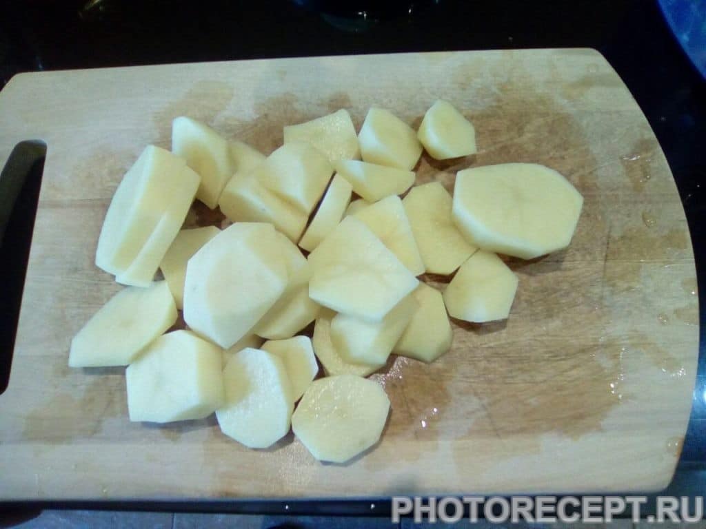 Фото рецепта - Запеченные баклажаны с картофелем и сыром - шаг 2