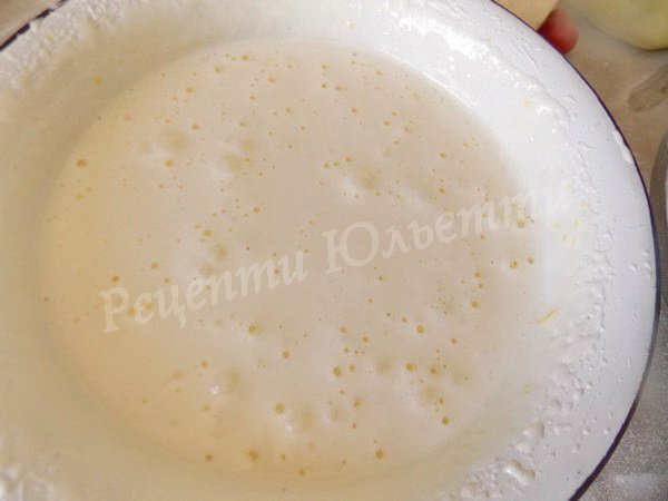 збиваємо яйця із цукром збиваємо яйця із цукром