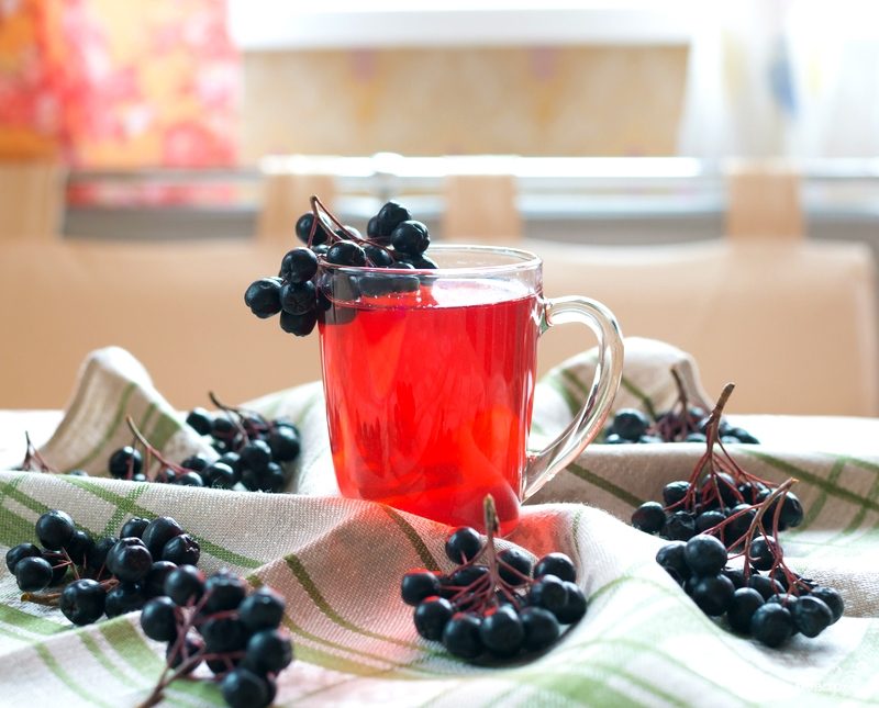Компот из черноплодной рябины