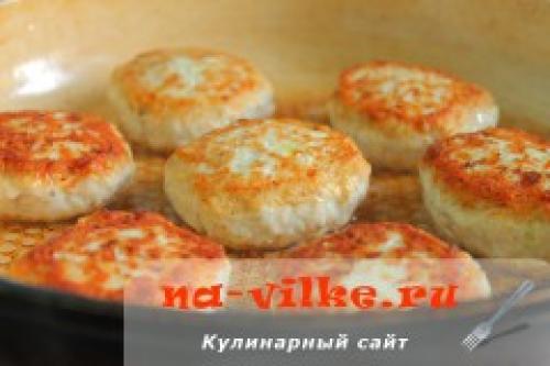 Куриные котлеты с овсянкой и сыром. Ингредиенты: